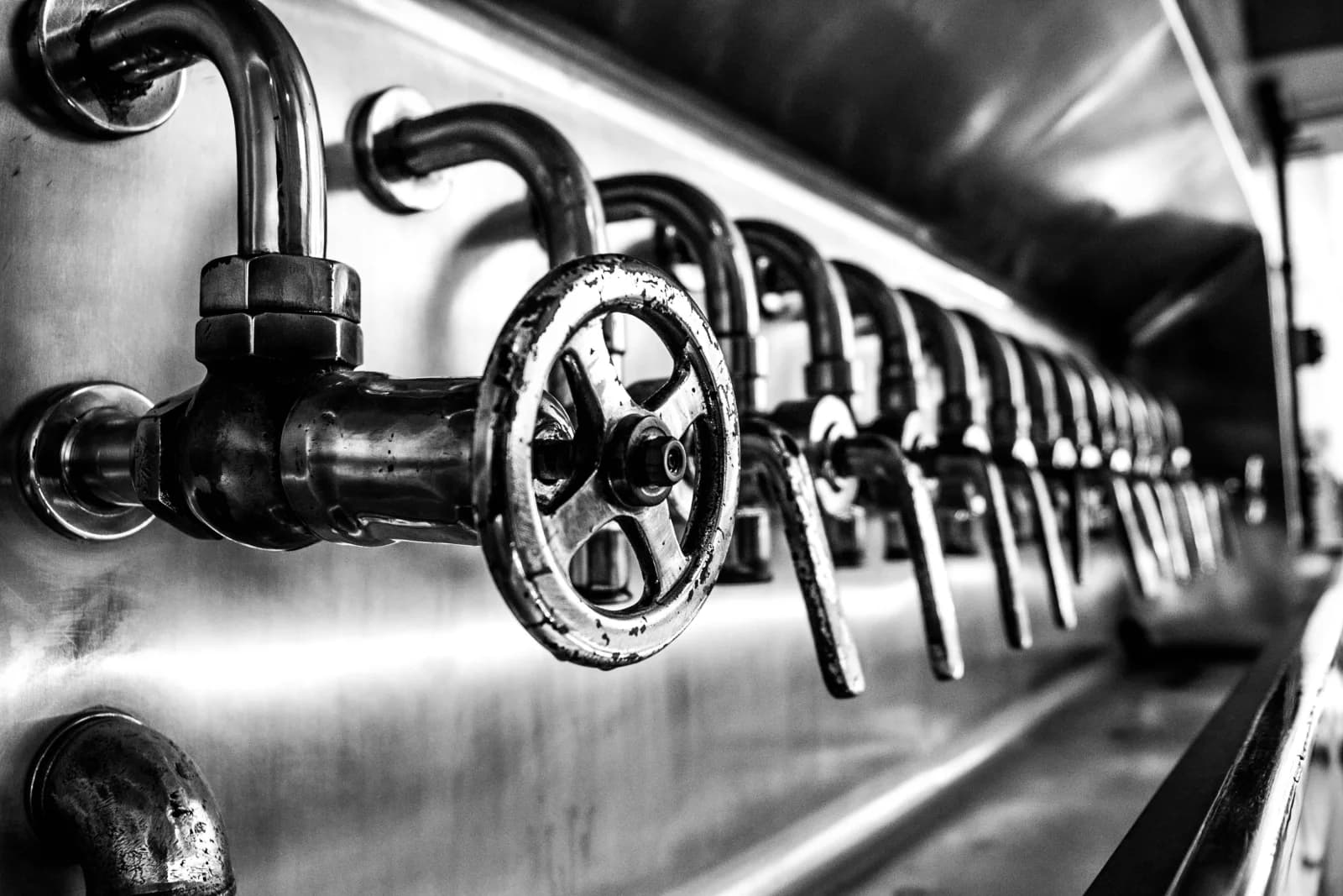Industrieventile als gebrauchte Industriekomponente